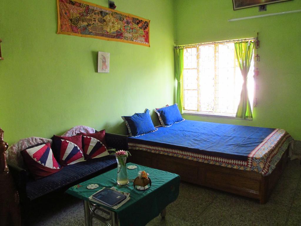 Pubali Homestay Bolpur Exterior photo